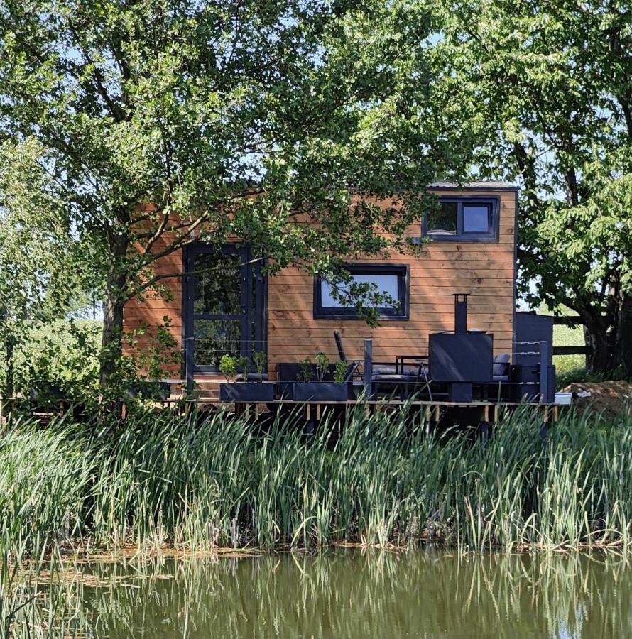 Tinyhousebeidresden 1 - Direkt Am Naturteich - Naehe Saechsische Schweiz, Dresden Großharthau 外观 照片
